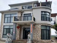 復(fù)式三層帶露臺簡歐小別墅